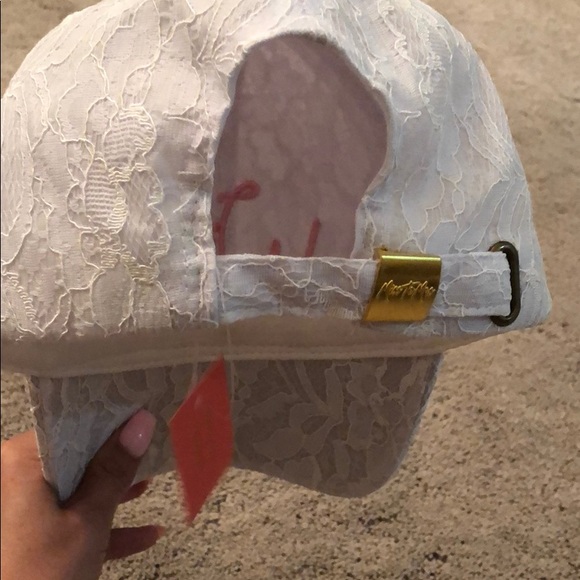 NEW Wifey 👰🏻👰🏻 Lace Baseball Hat - Picture 4 of 6